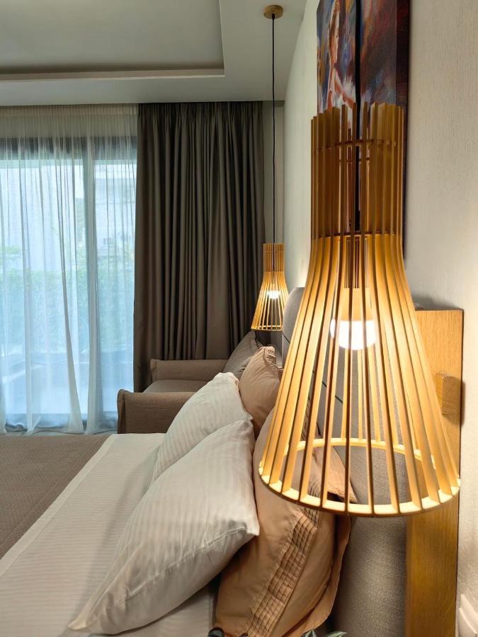 Wide Blue Luxury Boutique Suites Neos Marmaras Dış mekan fotoğraf