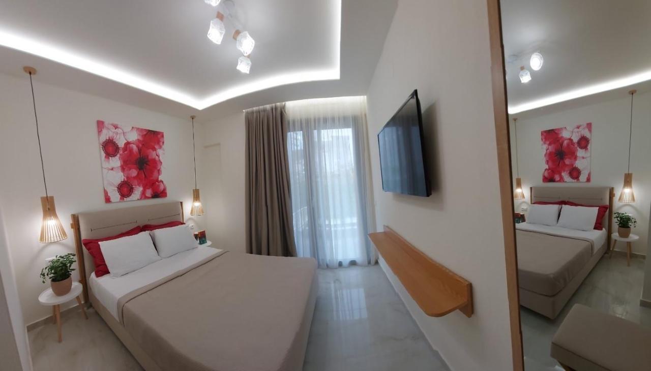 Wide Blue Luxury Boutique Suites Neos Marmaras Dış mekan fotoğraf