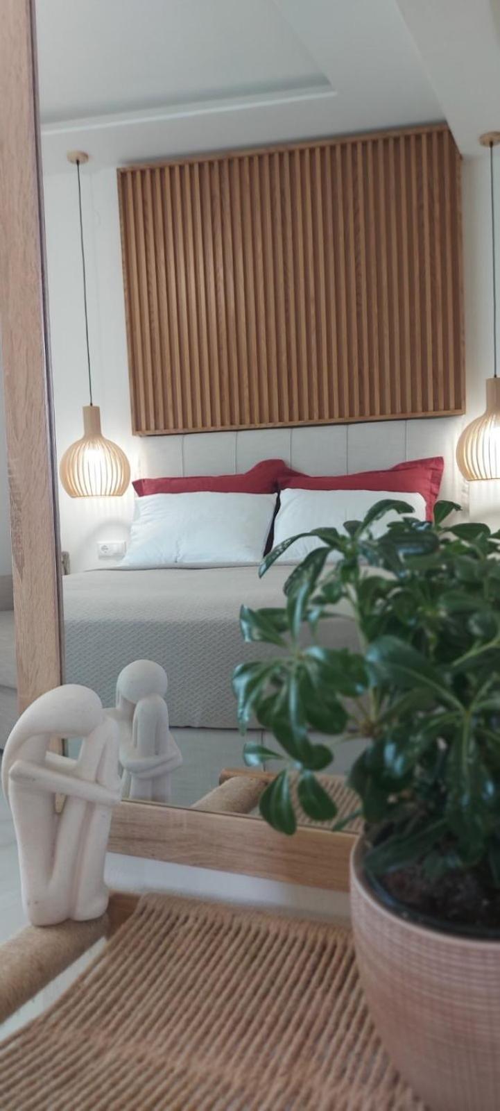 Wide Blue Luxury Boutique Suites Neos Marmaras Dış mekan fotoğraf