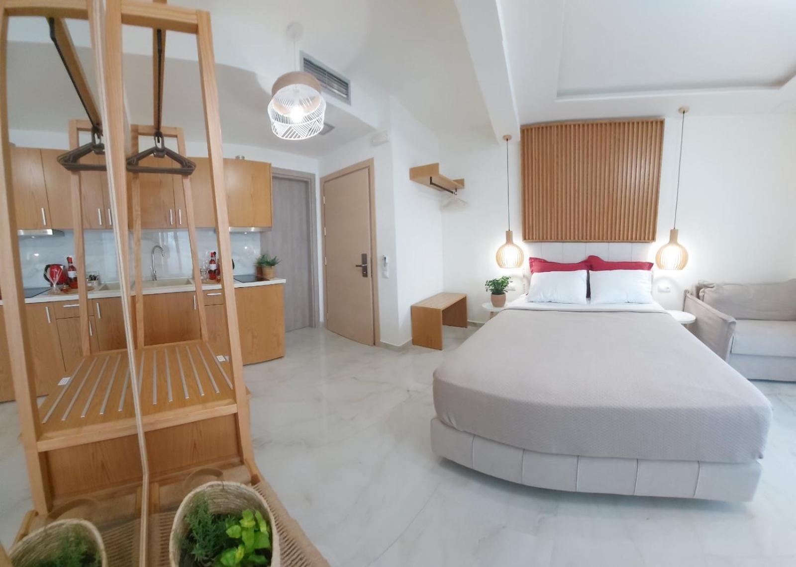 Wide Blue Luxury Boutique Suites Neos Marmaras Dış mekan fotoğraf